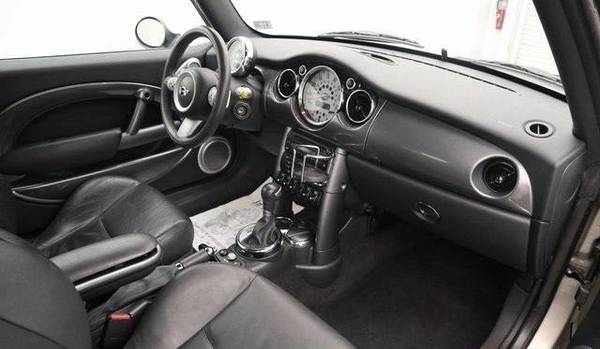 2008 Mini Cooper S Convertible - immaculate! for sale in Brookfield, OH – photo 11