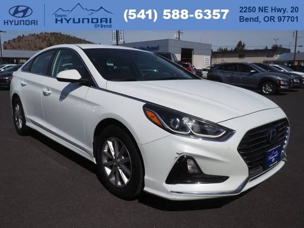 2018 Hyundai Sonata SE - - by dealer - vehicle for sale in Bend, OR – photo 2
