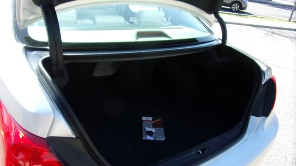 2012 Toyota Avalon Limitedleather moon warranty michelin tires smart for sale in Escondido, CA – photo 11