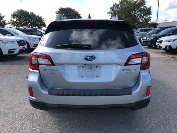 2017 Subaru Outback 3.6R Limited with for sale in Georgetown, TX – photo 4