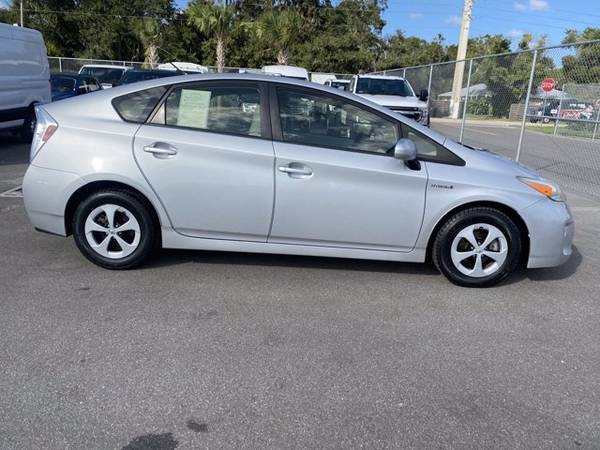 2014 Toyota Prius Three - cars & trucks - by dealer - vehicle... for sale in Sarasota, FL – photo 3