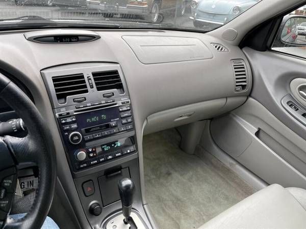 2002 Nissan Maxima SE Sedan - - by dealer - vehicle for sale in East Meadow, NY – photo 8