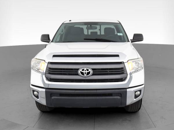 2014 Toyota Tundra Double Cab SR Pickup 4D 6 1/2 ft pickup White - -... for sale in Santa Fe, NM – photo 17