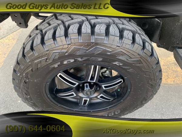 2011 Jeep Wrangler Unlimited / Nav / 37" tires / Heated Seats / SALE for sale in Anchorage, AK – photo 23