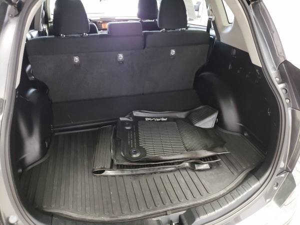 2018 Toyota RAV4 Hybrid AWD 4D Sport Utility/SUV XLE - cars & for sale in Dubuque, IA – photo 16