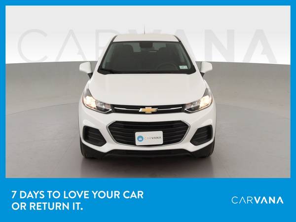 2020 Chevy Chevrolet Trax LS Sport Utility 4D hatchback White for sale in Lafayette, LA – photo 13