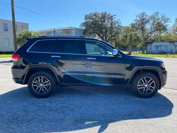 2017 Jeep Grand Cherokee Limited 4x2 4dr SUV 100% CREDIT APPROVAL! -... for sale in TAMPA, FL – photo 4