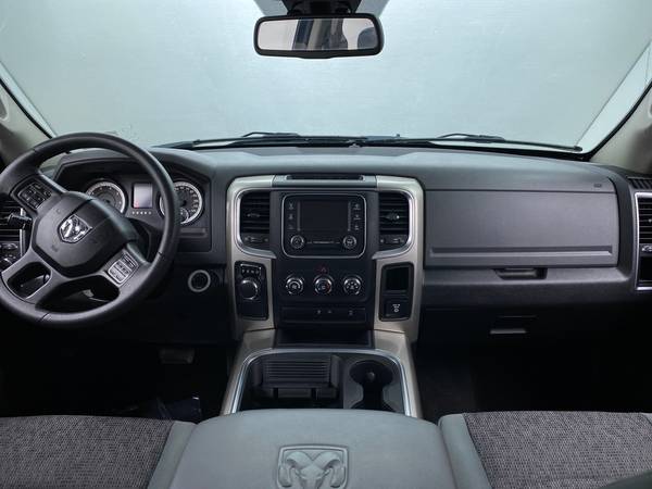 2016 Ram 1500 Crew Cab SLT Pickup 4D 5 1/2 ft pickup Gray - FINANCE... for sale in Chattanooga, TN – photo 21