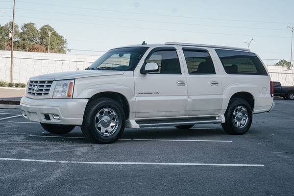 2006 Cadillac Escalade ESV AWD Super Clean Southern No Salt - cars &... for sale in Tallahassee, FL – photo 9