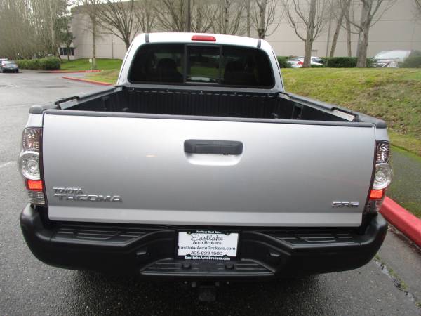 2011 Toyota Tacoma Access Cab SR5 4WD --5speed, Backup Cam, Clean-- for sale in Kirkland, WA – photo 6