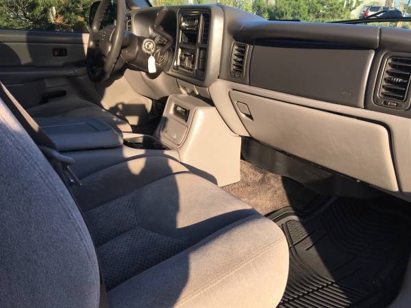 2006 Chevy Tahoe LS 4X4 Immaculate for sale in Babylon, NY – photo 6