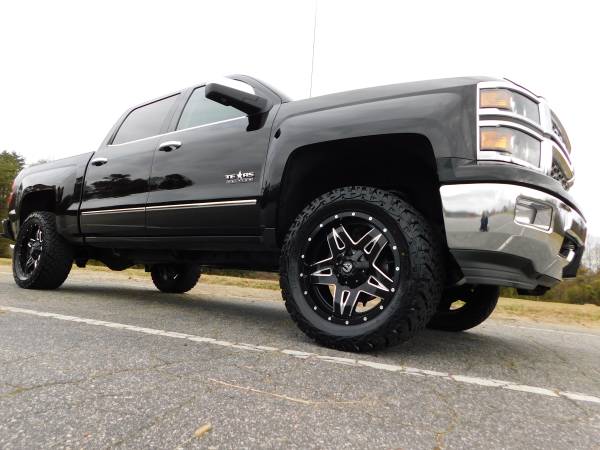 LIFTED 15 CHEVY SILVERADO 1500 LTZ CREW 4X4 20X10 *NEW 33X12.50... for sale in KERNERSVILLE, NC – photo 2