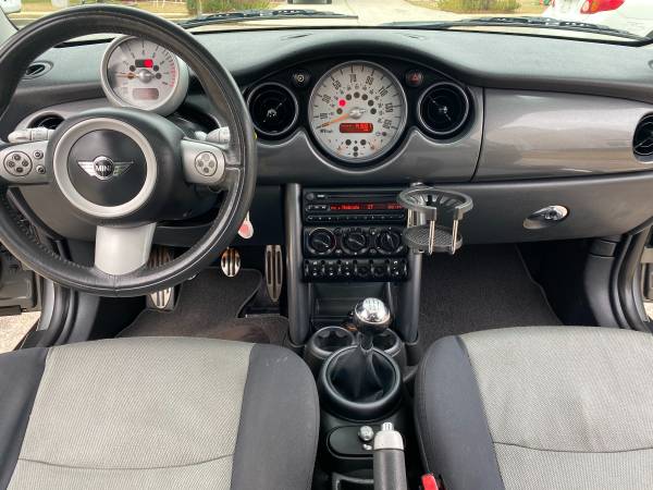 2006 MINI COOPER S WITH 143K MILES NEW EMISSION & CARFAX IN HAND -... for sale in Lawrenceville, GA – photo 12
