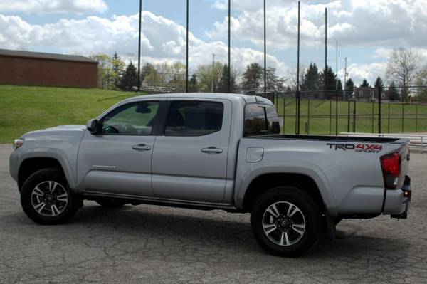 2018 Toyota Tacoma DOUBLE CAB - - by dealer - vehicle for sale in York, PA – photo 5