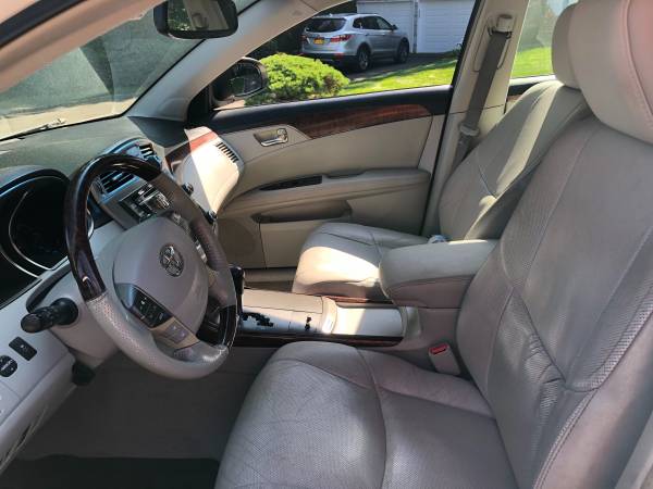 2011 Toyota Avalon - cars & trucks - by owner - vehicle automotive... for sale in Glen Cove, NY – photo 8