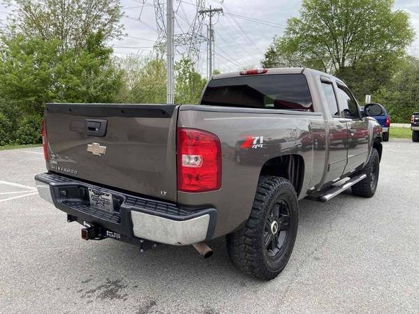 2008 Chevrolet Silverado 1500 LT1 4X4 Lifted - - by for sale in Maryville, TN – photo 3