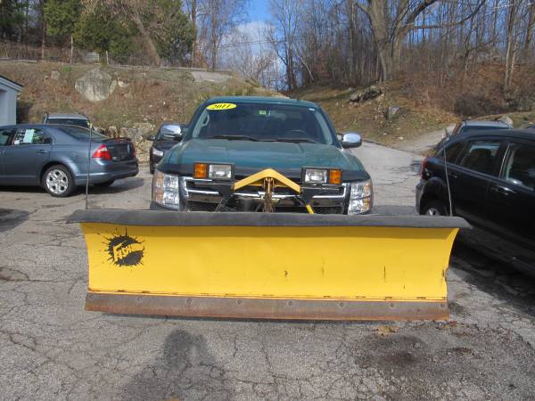 2011 chevy silverado extra cab,, plow - cars & trucks - by dealer -... for sale in Rutland, VT – photo 3