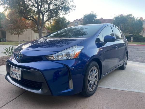 2015 Toyota Prius V - cars & trucks - by owner - vehicle automotive... for sale in San Diego, CA – photo 2