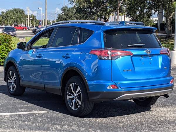 2018 Toyota RAV4 XLE SKU:JJ163689 SUV - cars & trucks - by dealer -... for sale in Fort Myers, FL – photo 9
