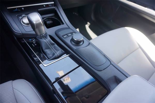 2018 Lexus ES FWD 4D Sedan/Sedan 350 - - by dealer for sale in Bastrop, TX – photo 17
