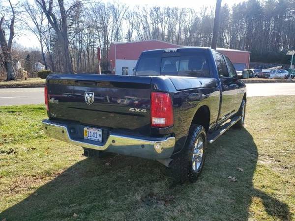 2014 RAM 2500 4WD Crew Cab 149 Big Horn - cars & trucks - by dealer... for sale in North Oxford, MA – photo 4