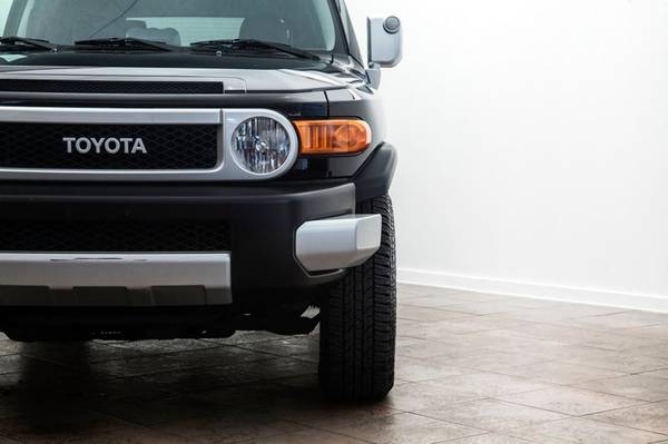 2012 *Toyota* *FJ* *Cruiser* *4wd* - cars & trucks - by dealer -... for sale in Addison, LA – photo 17