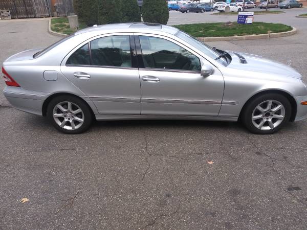 2007 MERCEDES C280. ALL WHEEL DRIVE. 140,000 MILES for sale in Meriden, CT – photo 5