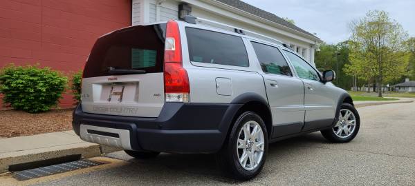 07 Volvo XC70 AWD Cross County 145k/ - by dealer for sale in East Hartford, CT – photo 9