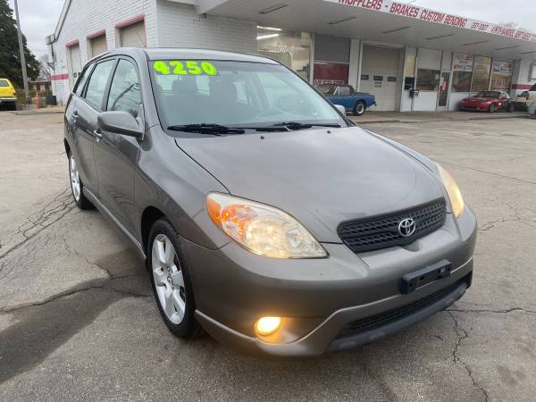 2006 Toyota Matrix XR Great M P G - - by dealer for sale in Des Moines, IA – photo 7