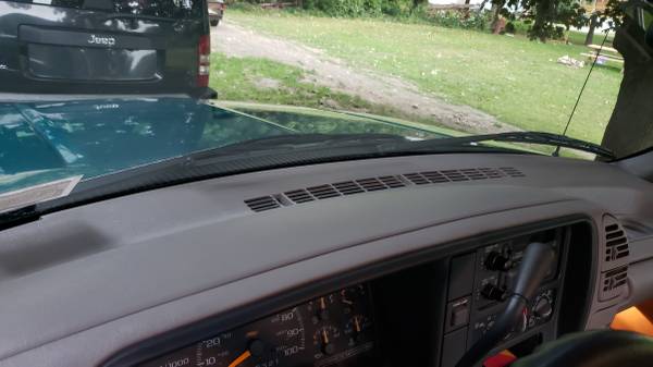 1995 Chevrolet C2500 Cheyenne, 31,000 miles, trades accepted - cars... for sale in Rensselaer, NY – photo 8