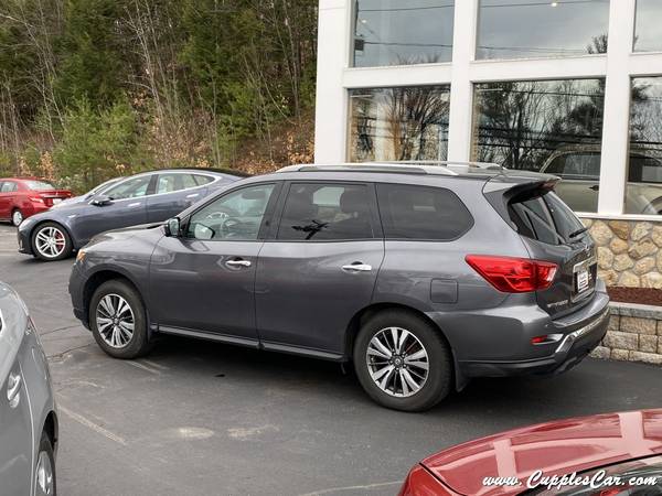 2017 Nissan Pathfinder SL Premium AWD SUV Gray 45K Miles - cars & for sale in Belmont, VT – photo 2