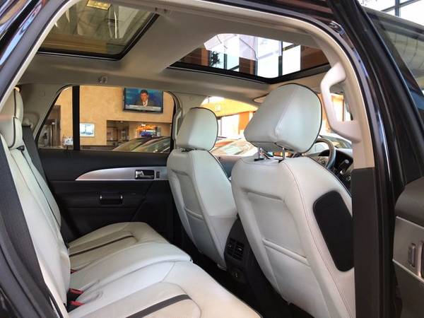 2015 Lincoln MKX SUV - cars & trucks - by dealer - vehicle... for sale in Merrick, NY – photo 6