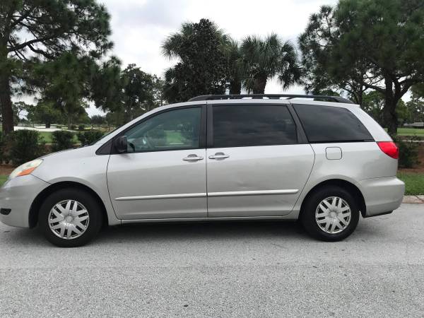 2008 Toyota Sienna Very Well Maintained Inside and Out! for sale in Clearwater, FL – photo 7