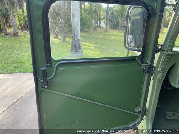 1995 AM General M998A1 HUMVEE - Show Quality Example, V8 Diesel, Imm for sale in Naples, FL – photo 23