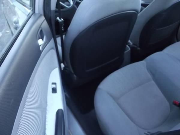 2012 Hyundai Accent GLS One Owner Clean CarFax Auto 37mpg Hwy - cars... for sale in Des Moines, IA – photo 14