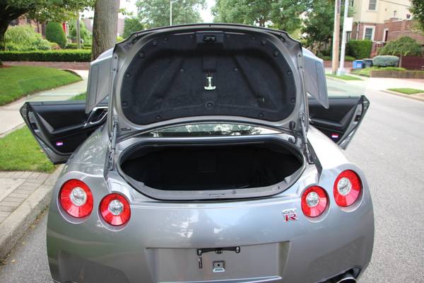 2010 NISSAN GT-R PREMIUM 1000HP BEAST OVER $50K UPGRADES FINANCE TRADE for sale in Brooklyn, NY – photo 22