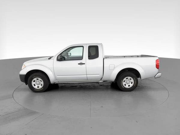 2017 Nissan Frontier King Cab SV Pickup 2D 6 ft pickup Gray -... for sale in Chattanooga, TN – photo 5