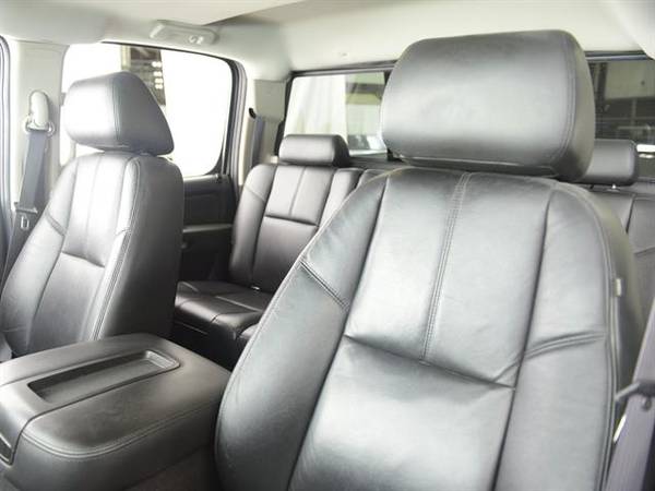 2012 Chevy Chevrolet Silverado 1500 Crew Cab LTZ Pickup 4D 5 3/4 ft for sale in Atlanta, TN – photo 5