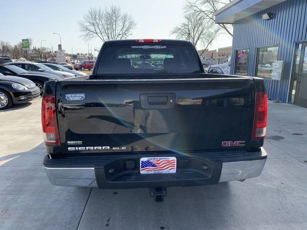 2012 GMC Sierra 1500 4x4 - - by dealer - vehicle for sale in Grand Forks, MN – photo 7