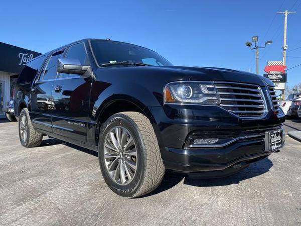 2017 Lincoln Navigator L Select Sport Utility 4D Family Owned!... for sale in Fremont, NE – photo 2