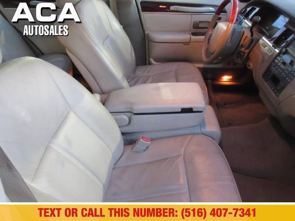 2005 Lincoln Town Car 4dr Sdn Signature Limited ***Guaranteed... for sale in Lynbrook, NY – photo 18