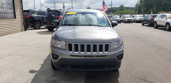 **GOOD BUY**2011 Jeep Compass 4WD 4dr North Edition for sale in Chesaning, MI – photo 2