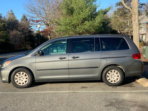 Honda Odyssey 2008 - cars & trucks - by owner - vehicle automotive... for sale in West Yarmouth, MA – photo 2