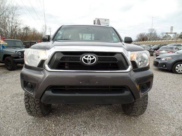 2015 Toyota Tacoma SR5 Access Cab 4WD V6 - - by dealer for sale in Carroll, OH – photo 3