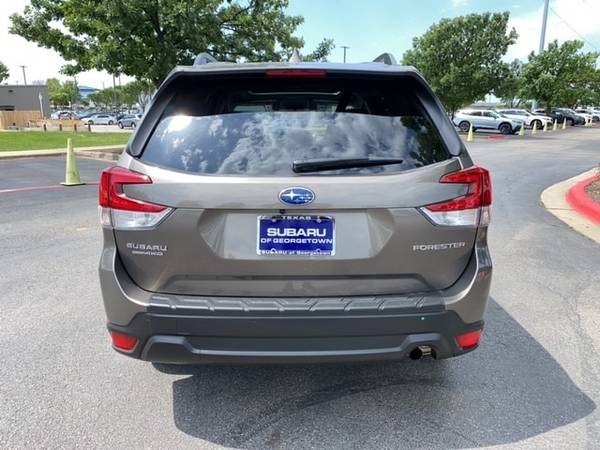 2019 Subaru Forester Premium - - by dealer - vehicle for sale in Georgetown, TX – photo 4