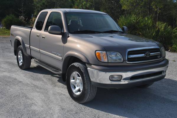 2001 Toyota Tundra Ext Cab 4WD Limited 4.7L V8 TRD Off Road Pkg -... for sale in Clearwater, FL – photo 13
