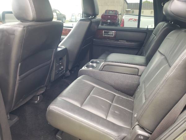 2013 Lincoln Navigator 5 4L V8 4WD - - by dealer for sale in Darlington, PA – photo 3