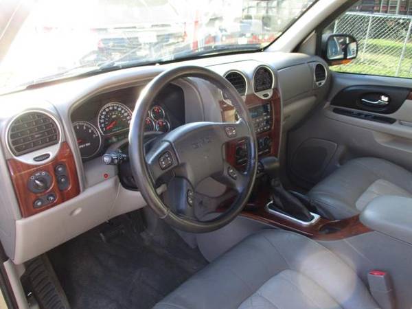 2002 GMC Envoy 4dr 4WD SLT - cars & trucks - by dealer - vehicle... for sale in south amboy, VA – photo 6