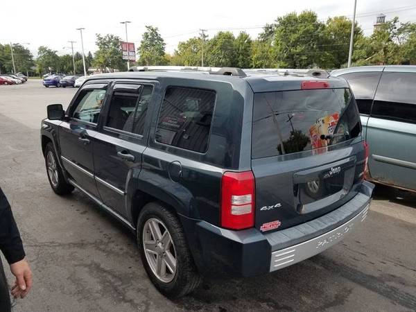 2008 Jeep Patriot Limited 4x4 4dr SUV w/CJ1 Side Airbag Package for sale in North Tonawanda, NY – photo 4