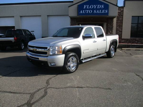 2011 CHEVROLET SILVERADO 1500 - cars & trucks - by dealer - vehicle... for sale in Forest Lake, MN – photo 2